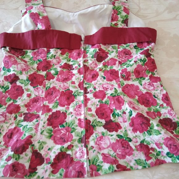 Retro Style Unique Vintage Red Flower Zoey Top L NWOT - Picture 4 of 4
